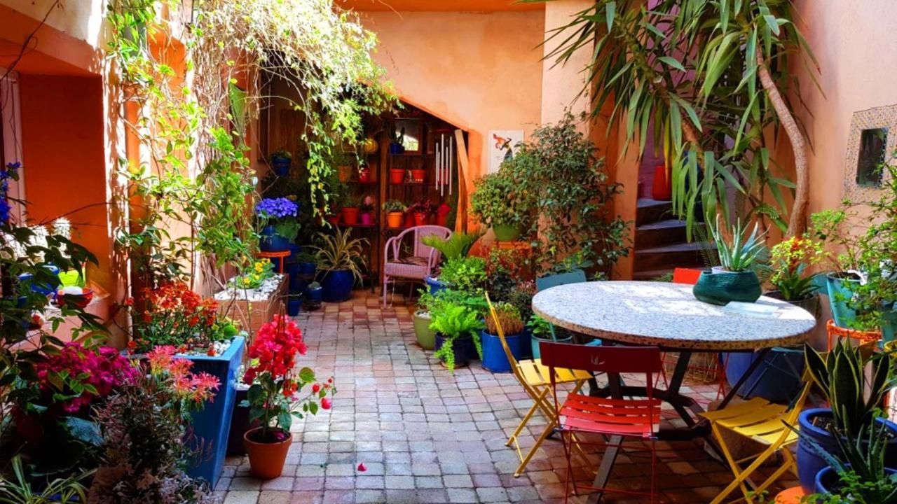 Petit Patio En Centre Ville Nîmes Eksteriør bilde